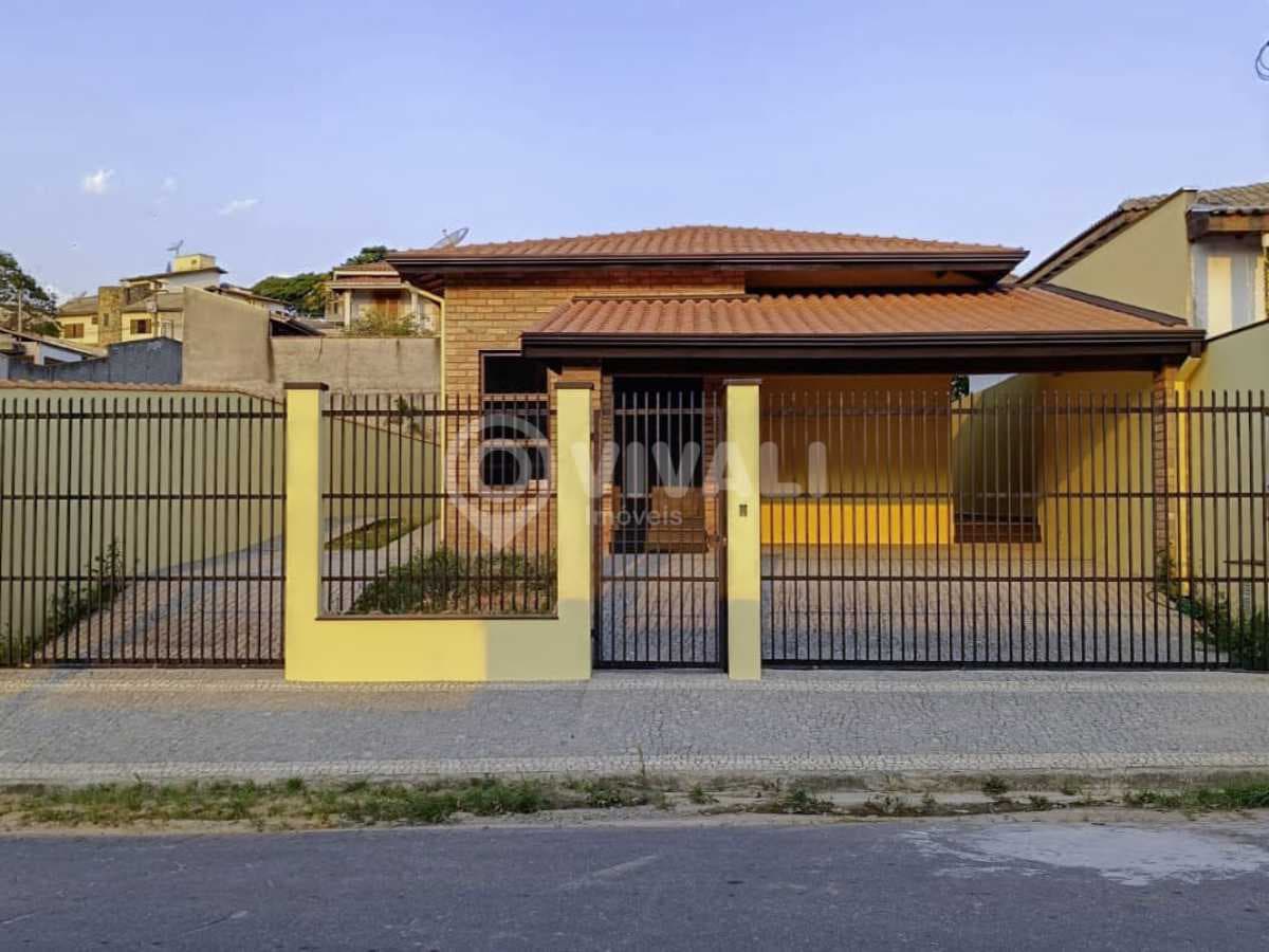Casa de rua com 1 suíte no Nova Itatiba — foto 2