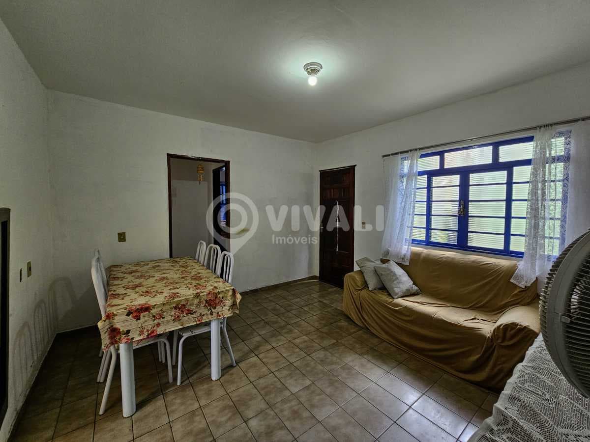 Casa de rua com 3 quartos no Jardim Mateus — foto 3