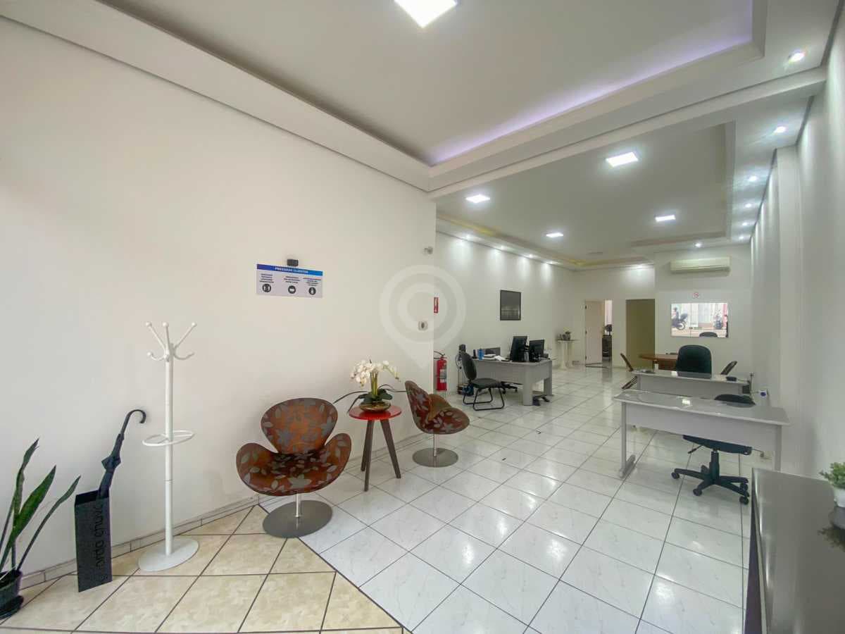 Prédio no Centro