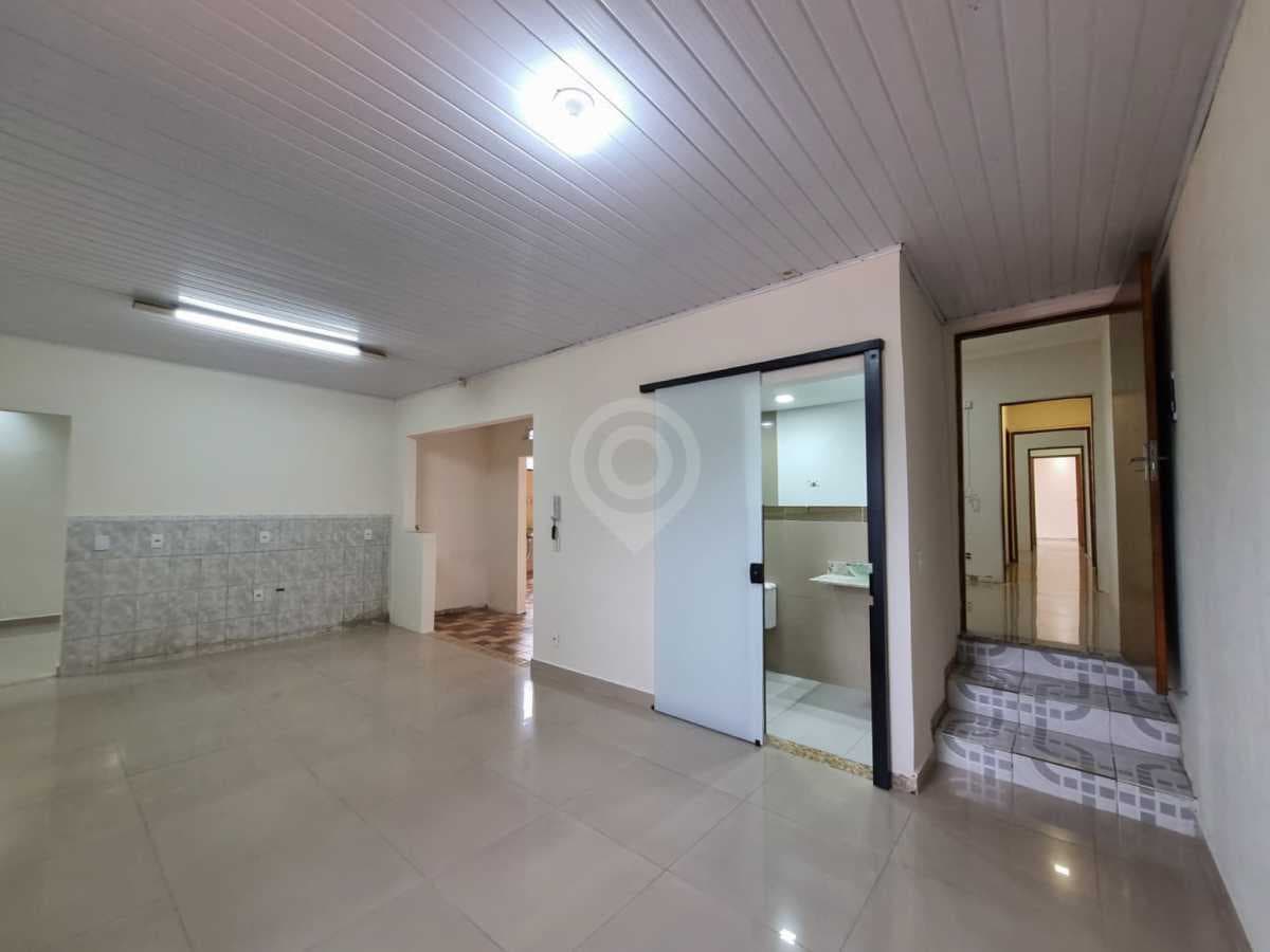Casa de rua com 3 quartos no Jardim Palladino — foto 2