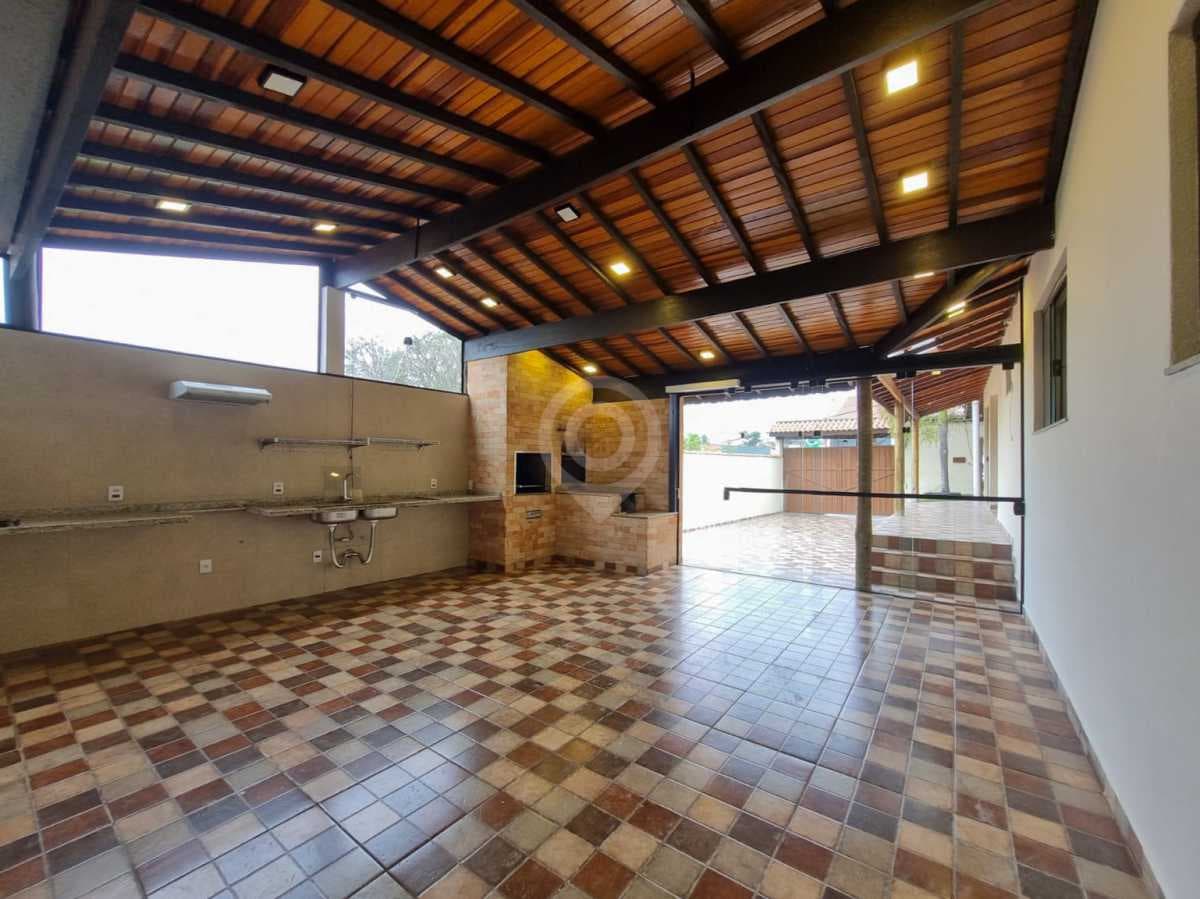 Casa de rua com 3 quartos no Jardim Palladino