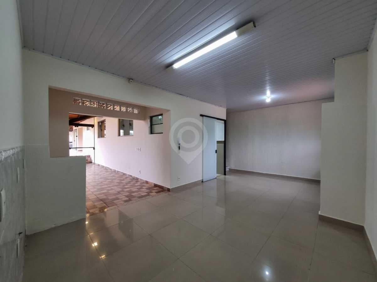 Casa de rua com 3 quartos no Jardim Palladino — foto 3