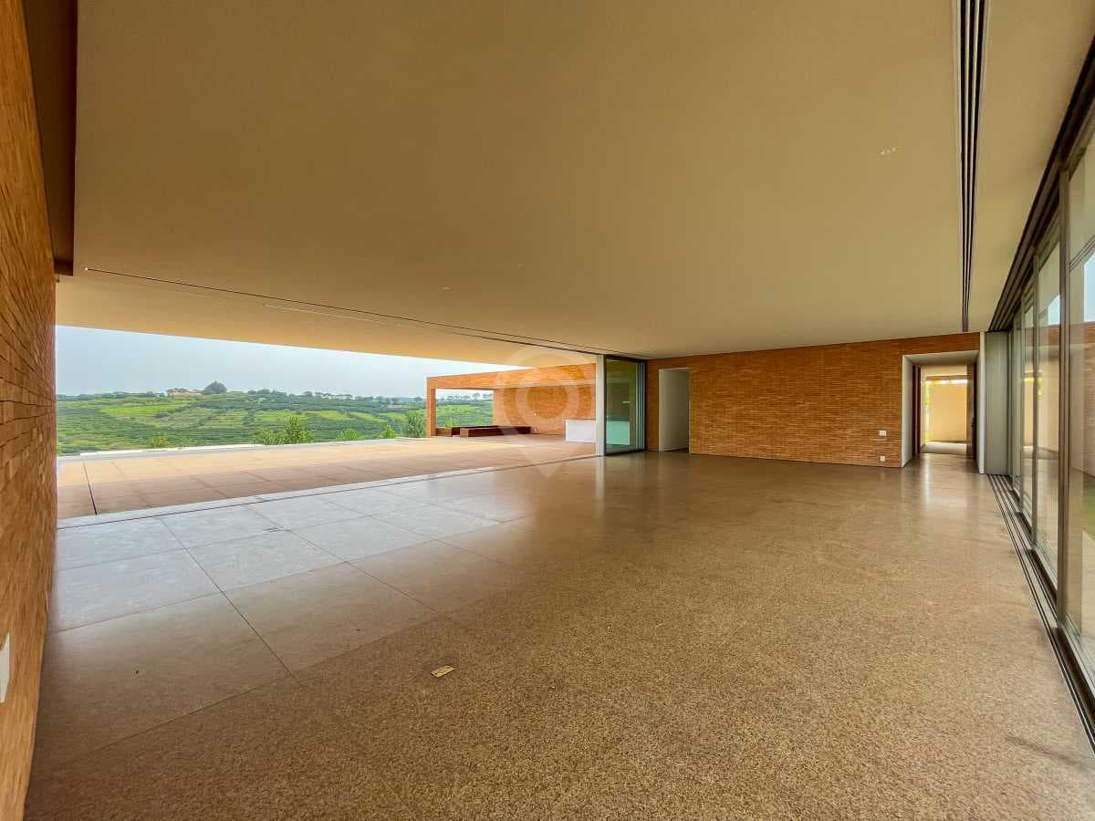 Casa em Condomínio com 6 suítes no Quinta da Baroneza — foto 2