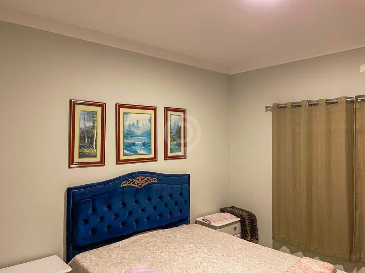 Casa de rua com 3 quartos no Parque San Francisco — foto 3