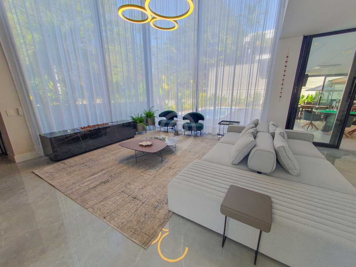 Casa em Condomínio com 4 suítes no Residencial Alphaville 1 — foto 2