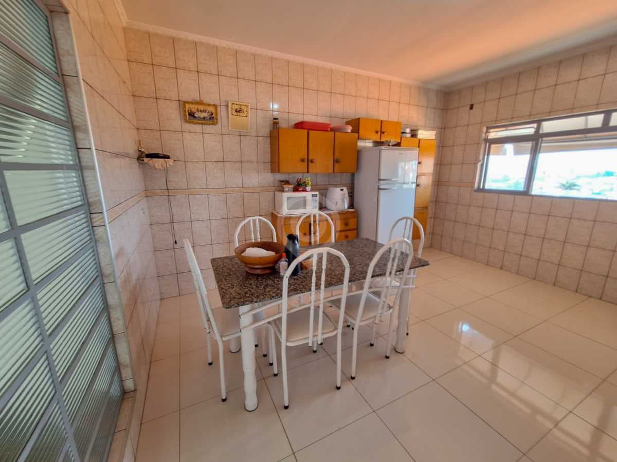 Casa de rua com 2 quartos no Jardim Galetto — foto 2