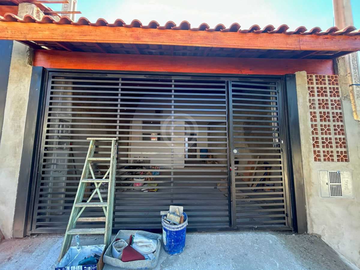 Casa de rua com 1 suíte no Jardim São Marcos