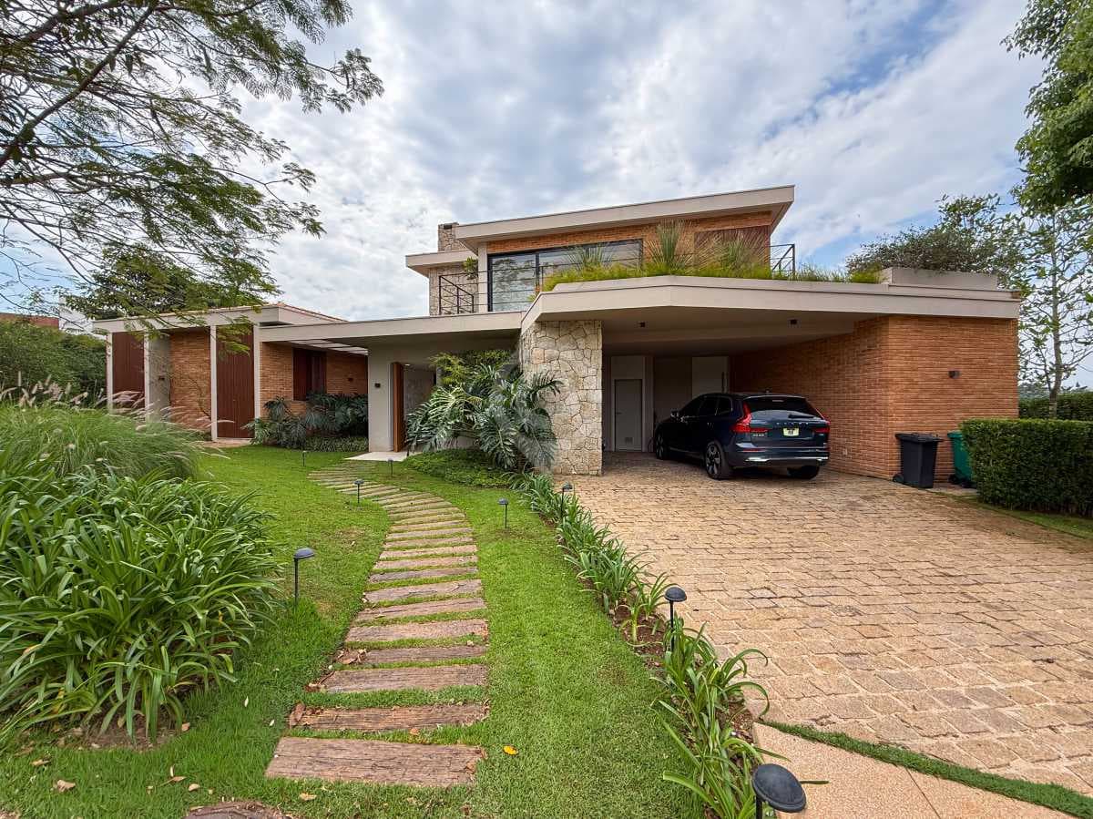 Casa em Condomínio com 4 suítes no Loteamento Fazenda Dona Carolina — foto 2
