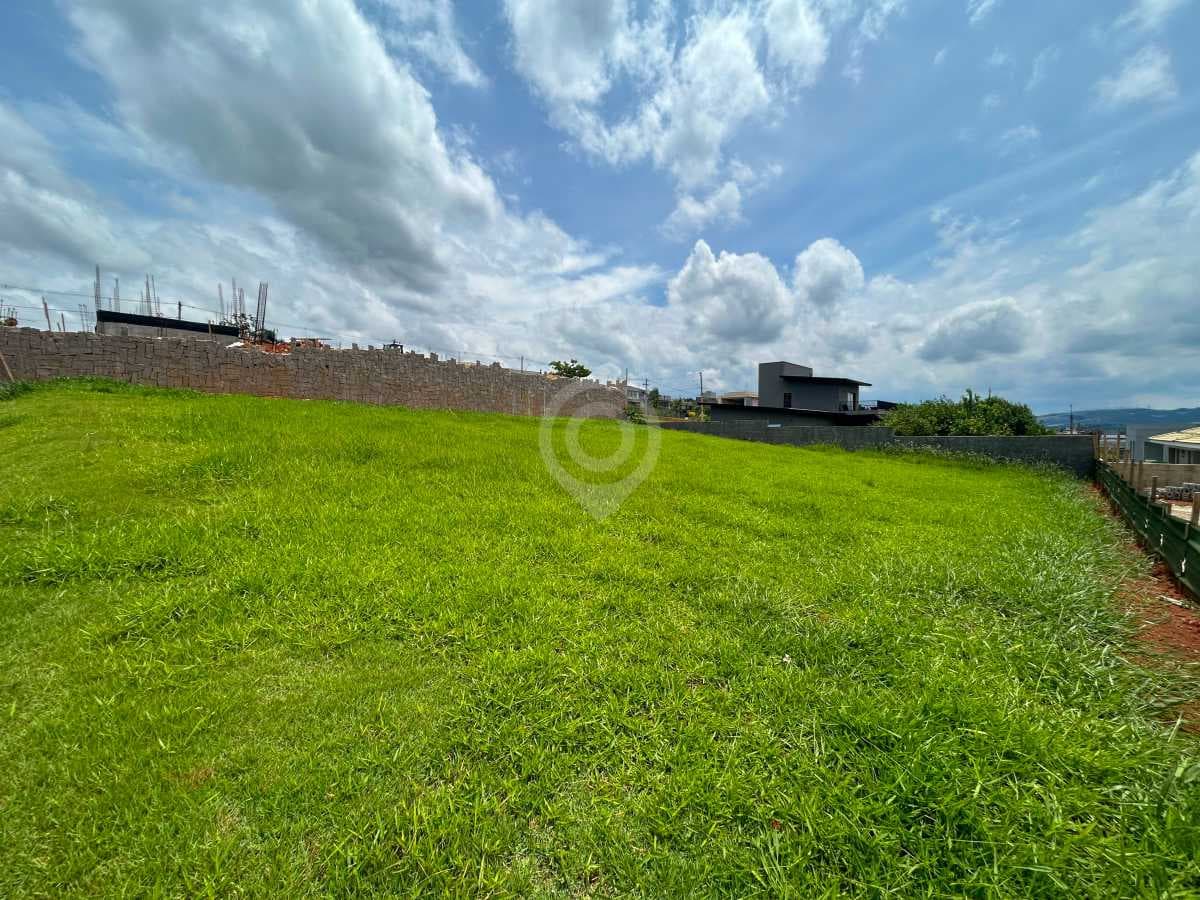 Terreno no Residencial Sete Lagos