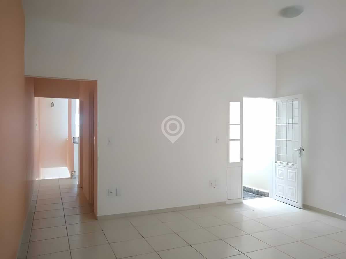 Casa de rua com 3 suítes no Jardim Tereza — foto 2