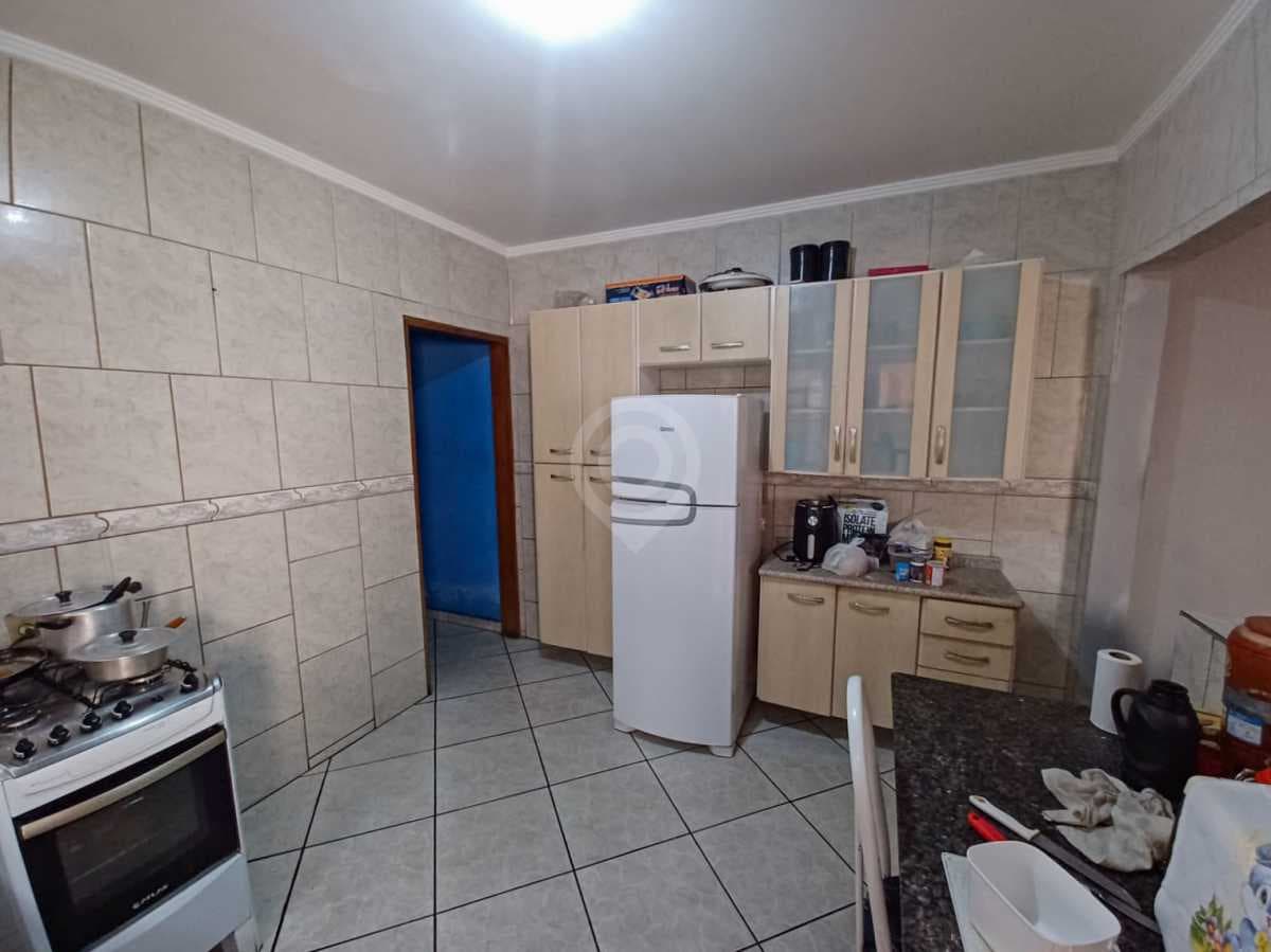 Casa de rua com 3 quartos no Parque San Francisco — foto 2