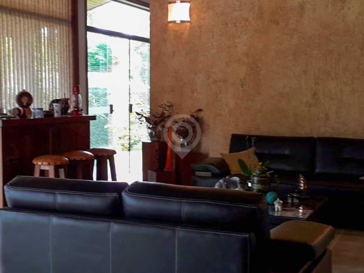 Casa em Condomínio com 2 suítes no Jardim Santa Rosa — foto 3