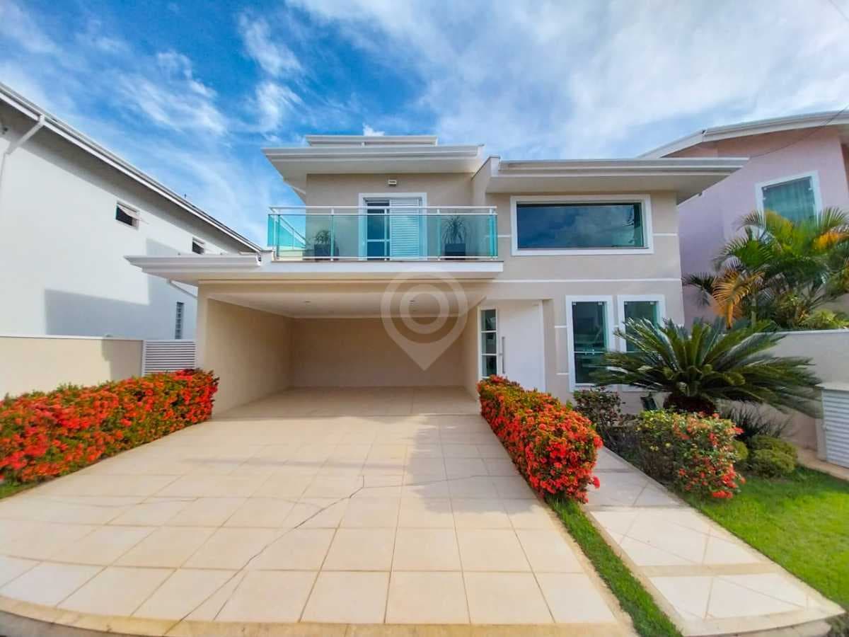 Casa em Condomínio com 4 suítes no Condomínio Itatiba Country Club