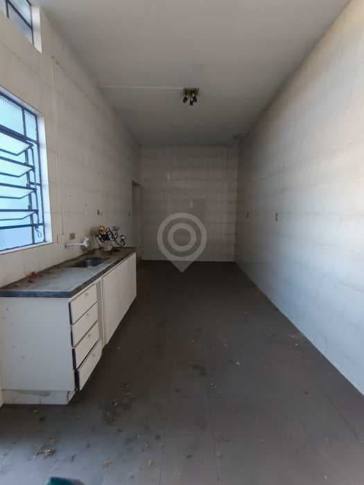 Casa de rua com 2 quartos no Centro — foto 2
