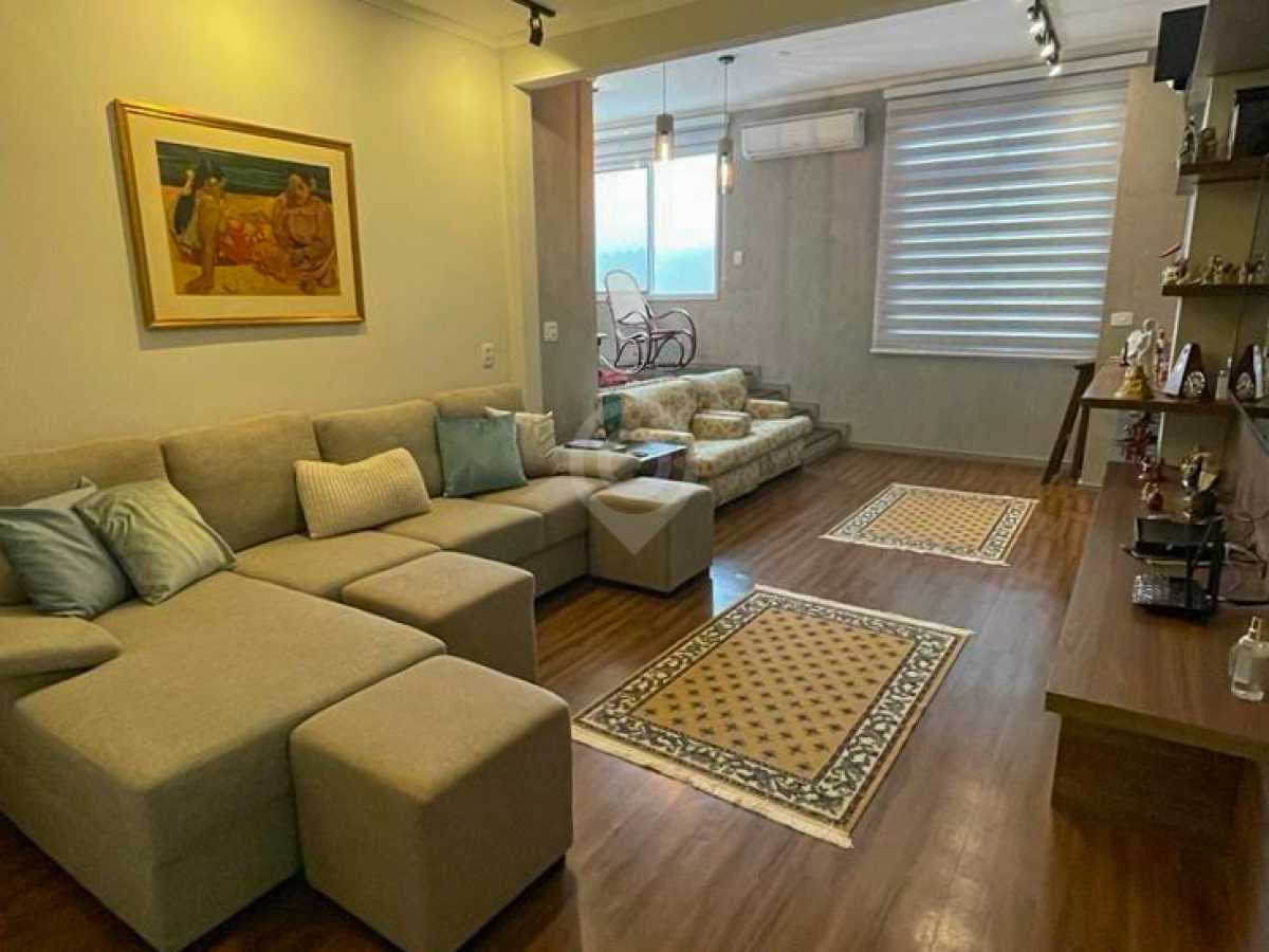 Casa em Condomínio com 2 suítes no Colinas do Ermitage (Sousas)