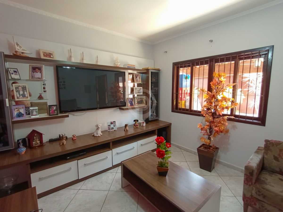 Casa de rua com 3 suítes no Recanto do Parque — foto 2
