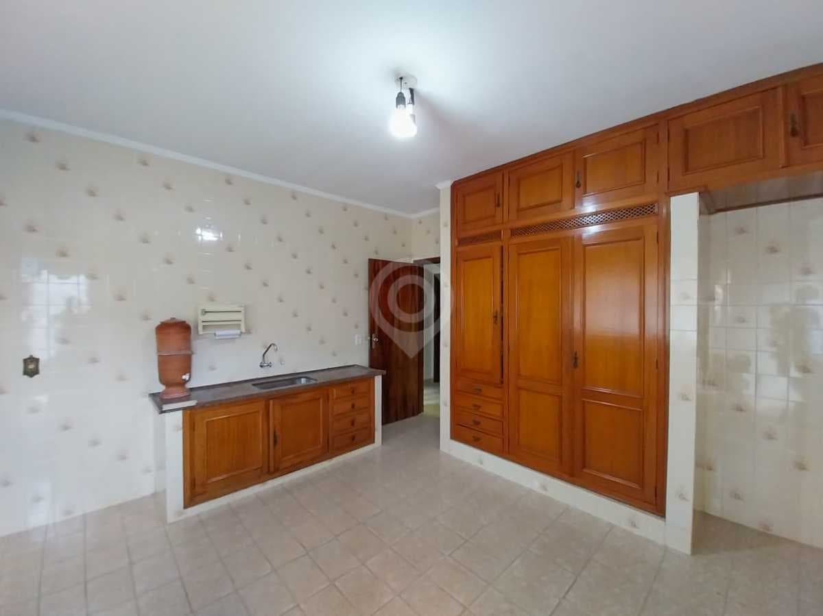 Casa de rua com 3 quartos no Jardim México