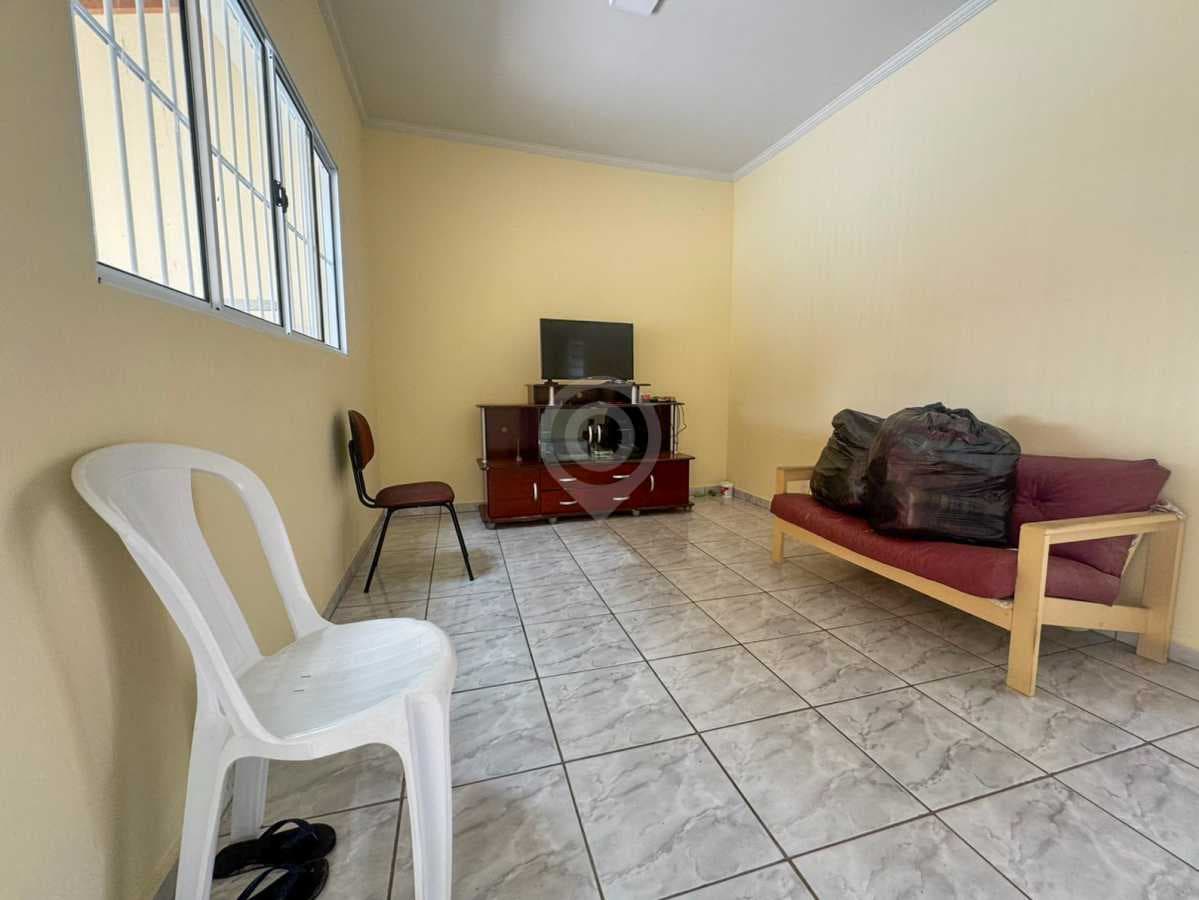 Casa de rua com 2 quartos no Jardim Virgínia — foto 3