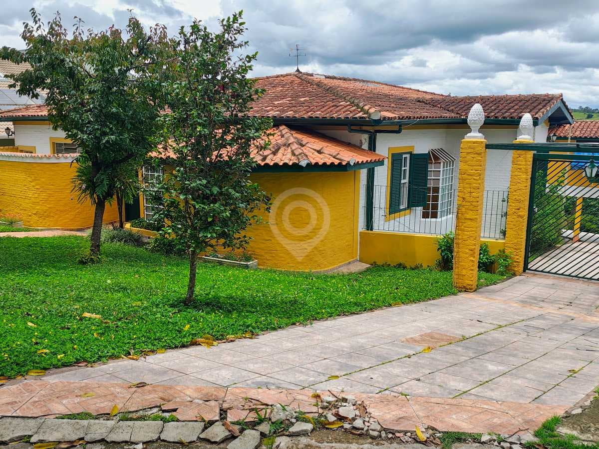 Casa em Condomínio com 4 suítes no Parque das Laranjeiras — foto 2