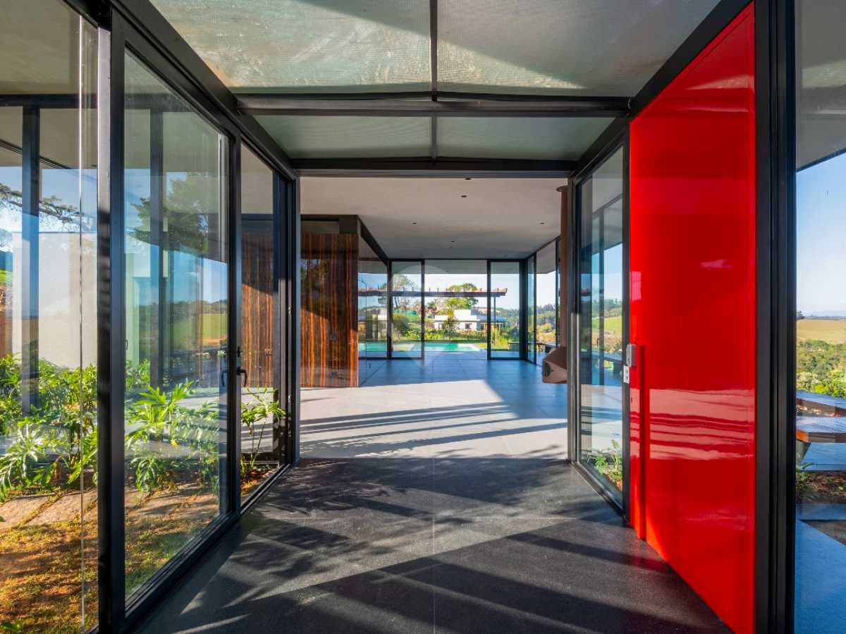 Casa em Condomínio com 5 suítes no Loteamento Fazenda Dona Carolina — foto 3
