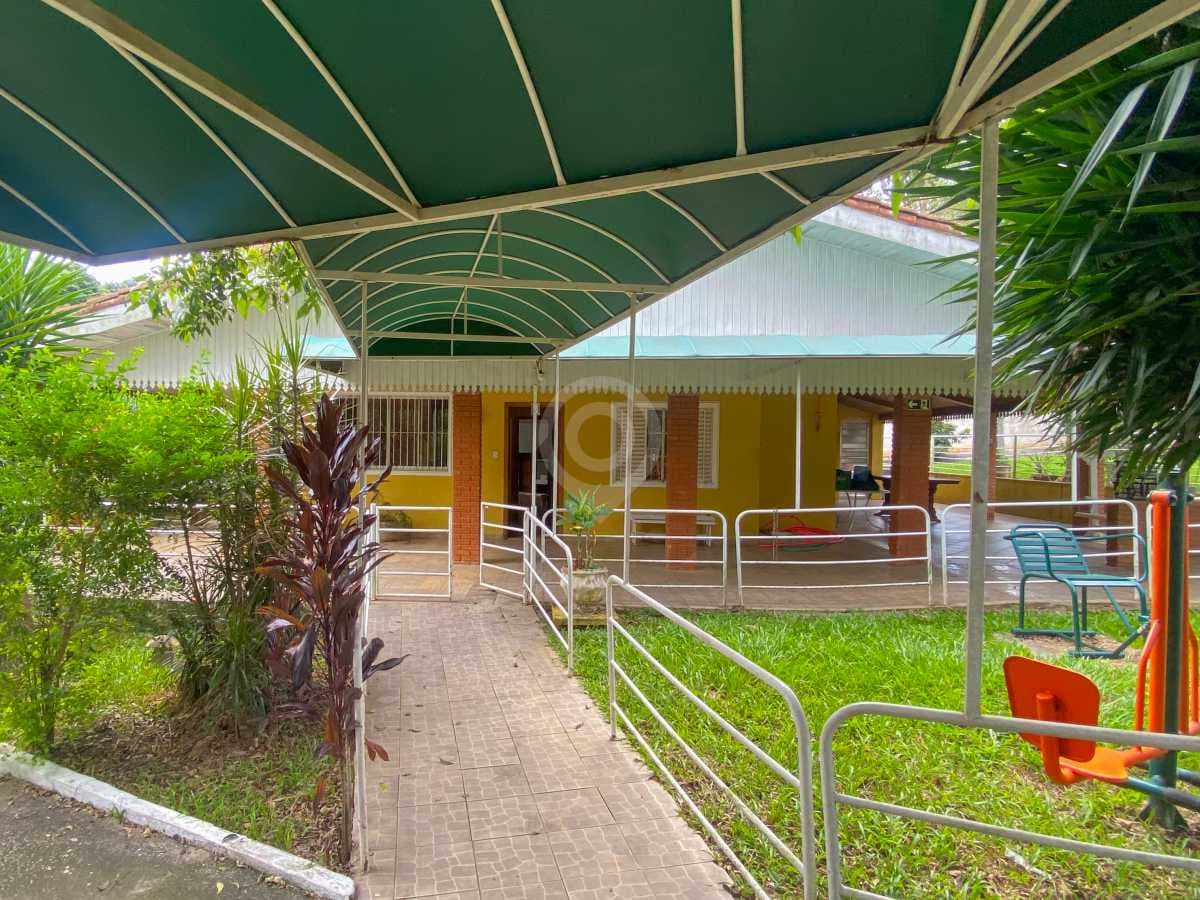 Casa com 6 suítes no Parque da Fazenda