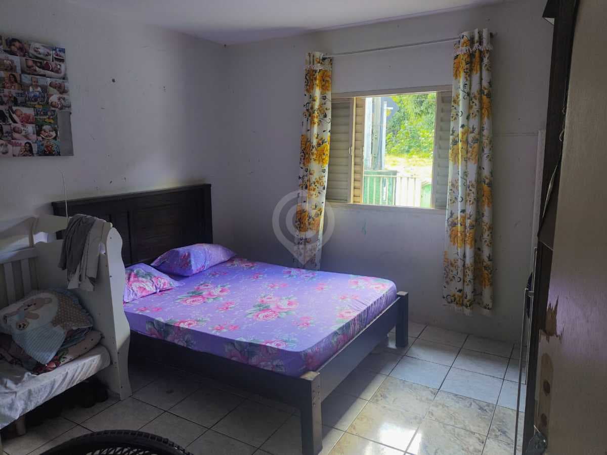Casa de rua com 2 quartos no Parque San Francisco — foto 2