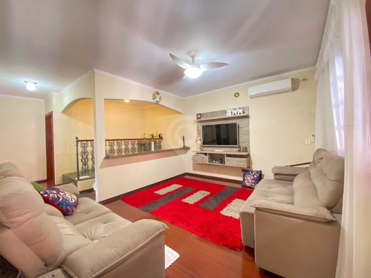 Casa de rua com 1 suíte no Novo Cruzeiro — foto 2