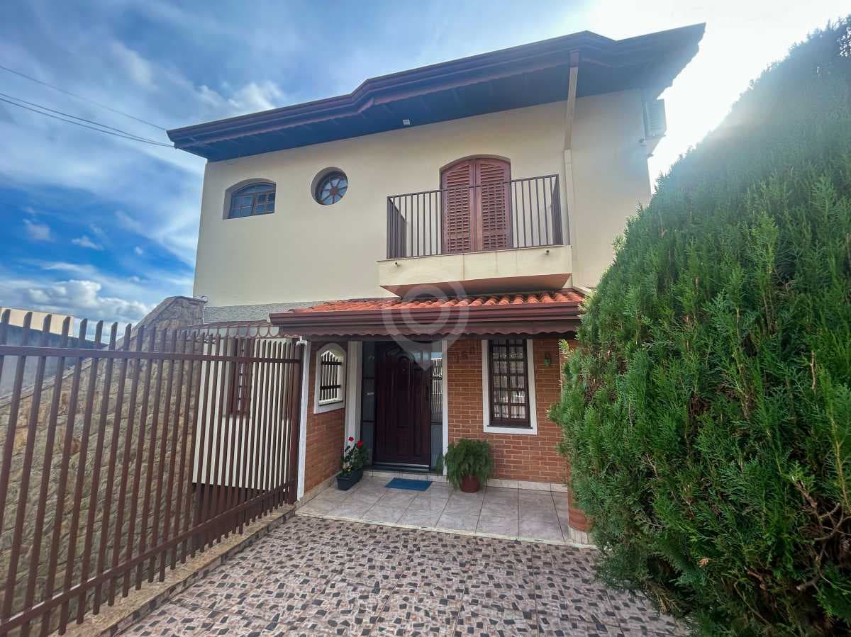 Casa de rua com 2 suítes no Jardim Tereza — foto 2