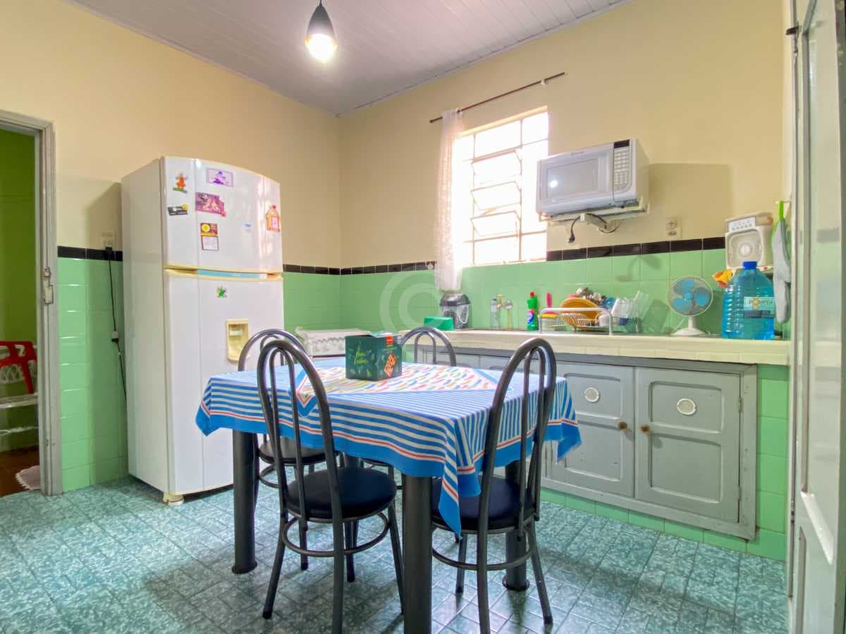 Casa com 3 quartos no Vila Santa Luzia — foto 3