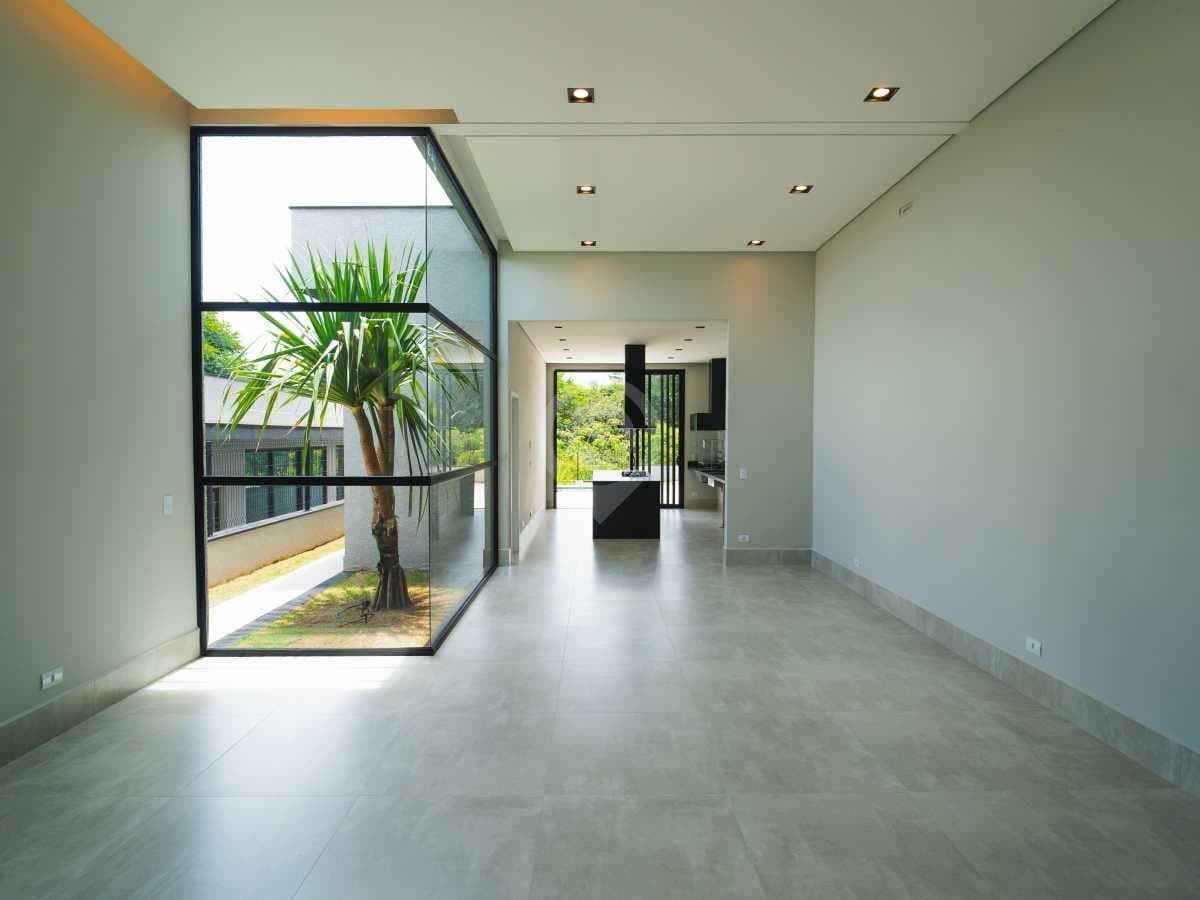 Casa em Condomínio com 4 suítes no Condomínio Residencial Euroville II — foto 2