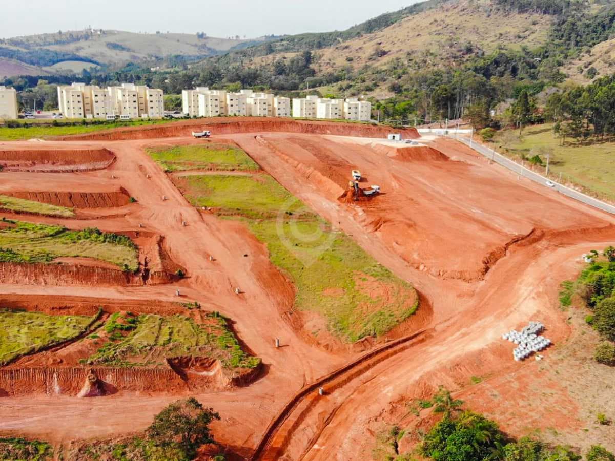 Terreno no Parque dos Antúrios — foto 2