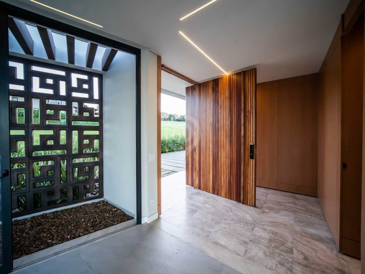 Casa em Condomínio com 5 suítes no Loteamento Fazenda Dona Carolina — foto 2