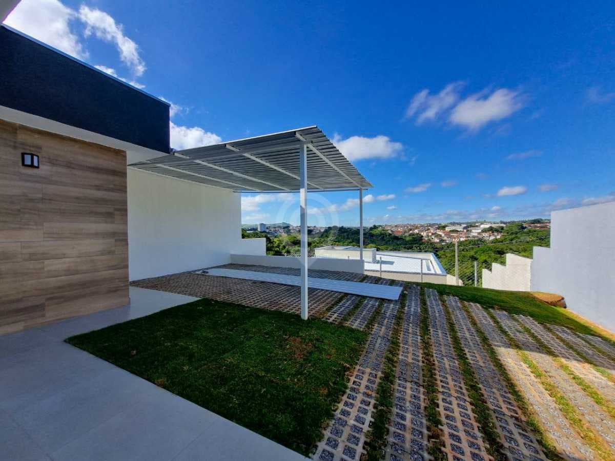 Casa de rua com 1 suíte no Reserva Do Parque