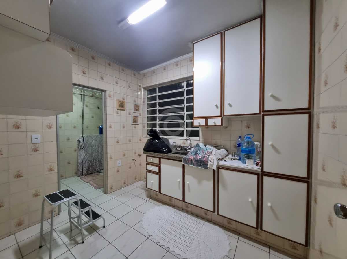 Apartamento com 3 quartos no Edifício Tescarollo — foto 2