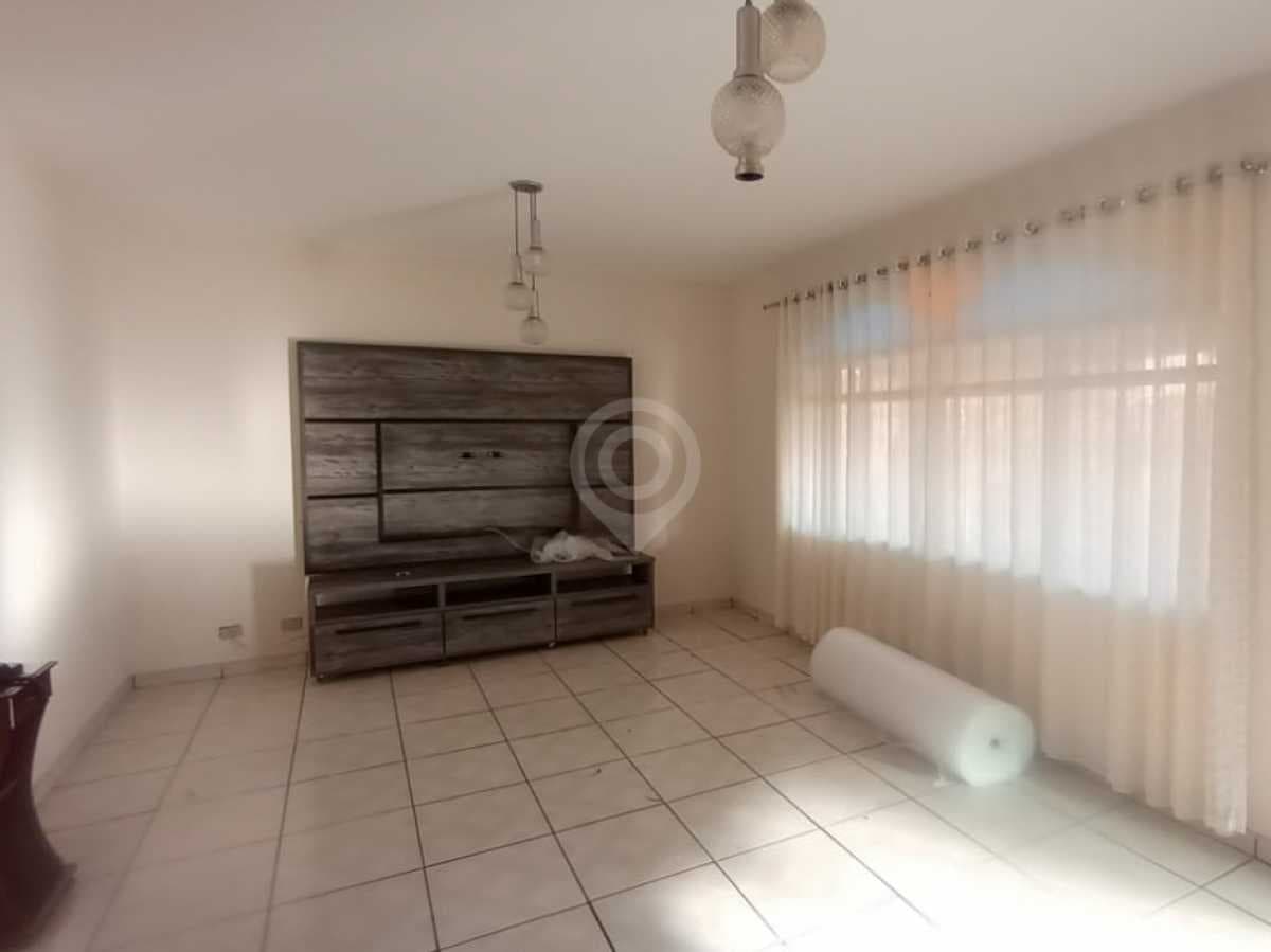 Casa de rua com 1 suíte no Jardim Santo Antônio — foto 3