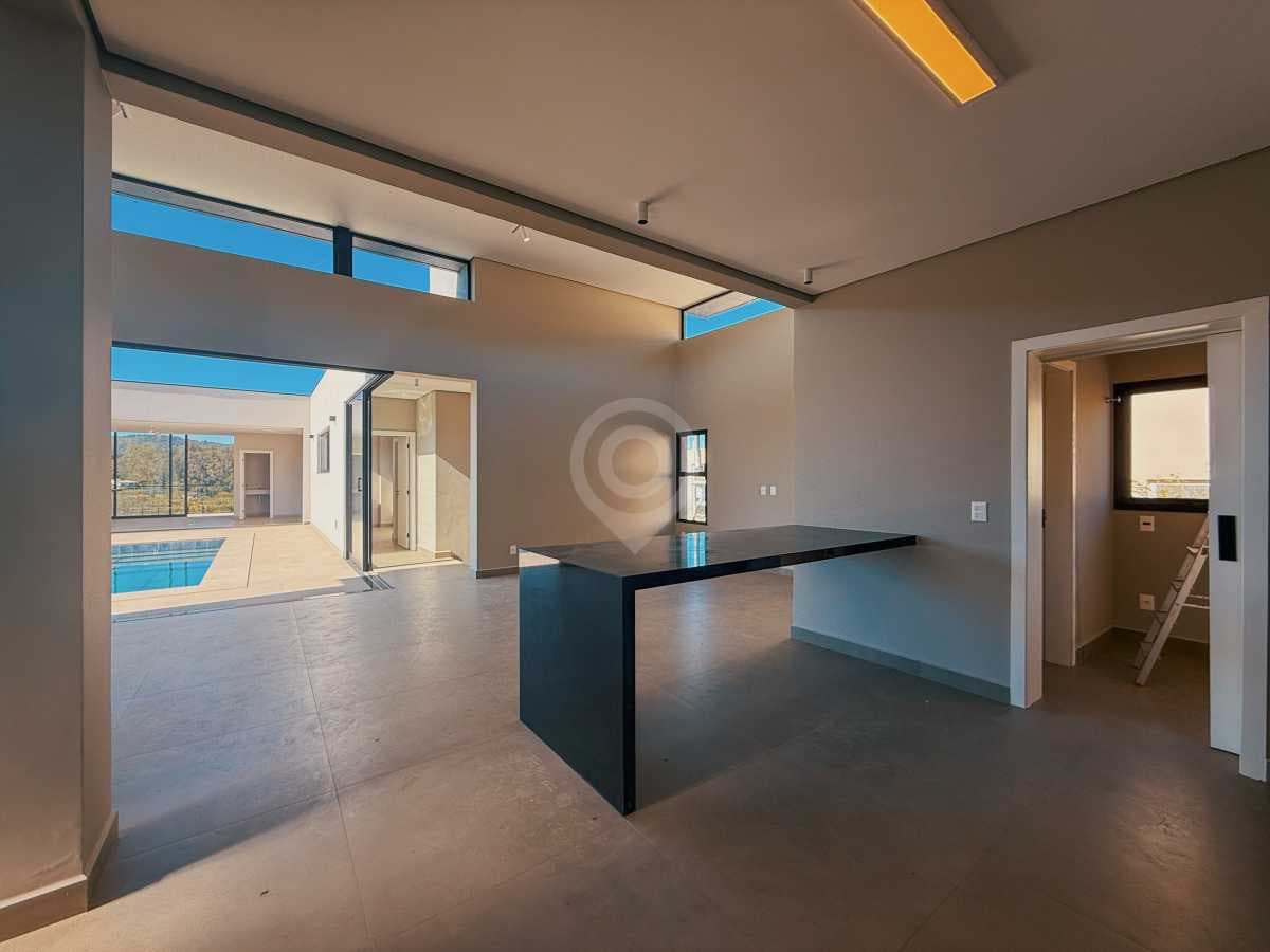 Casa em Condomínio com 3 suítes no Residencial Villaggio Paradiso — foto 2
