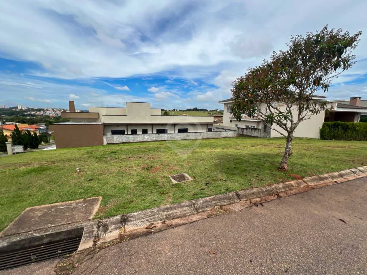 Terreno no Condominio Ville De France