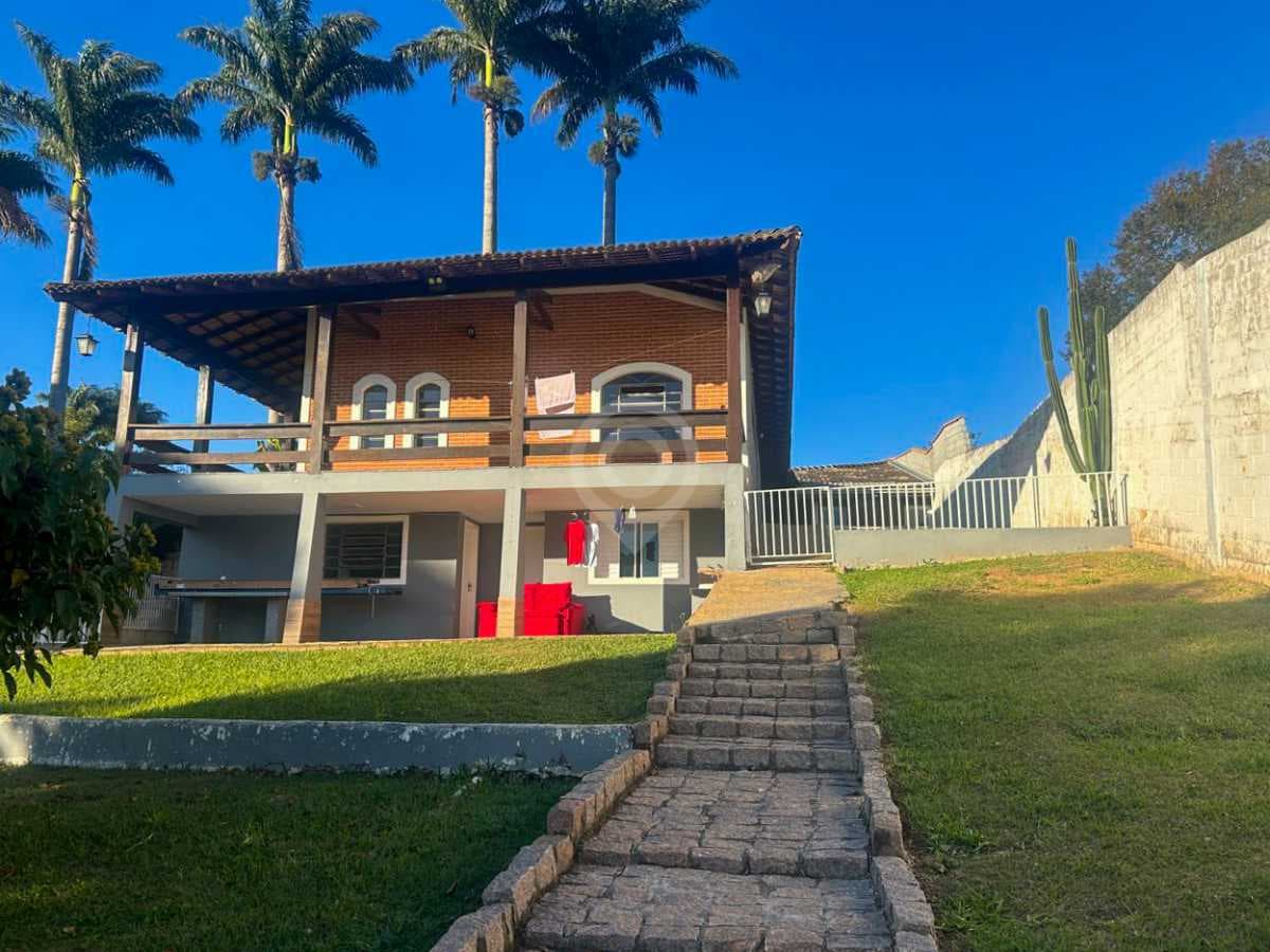 Chácara com 1 suíte no Jardim do Leste