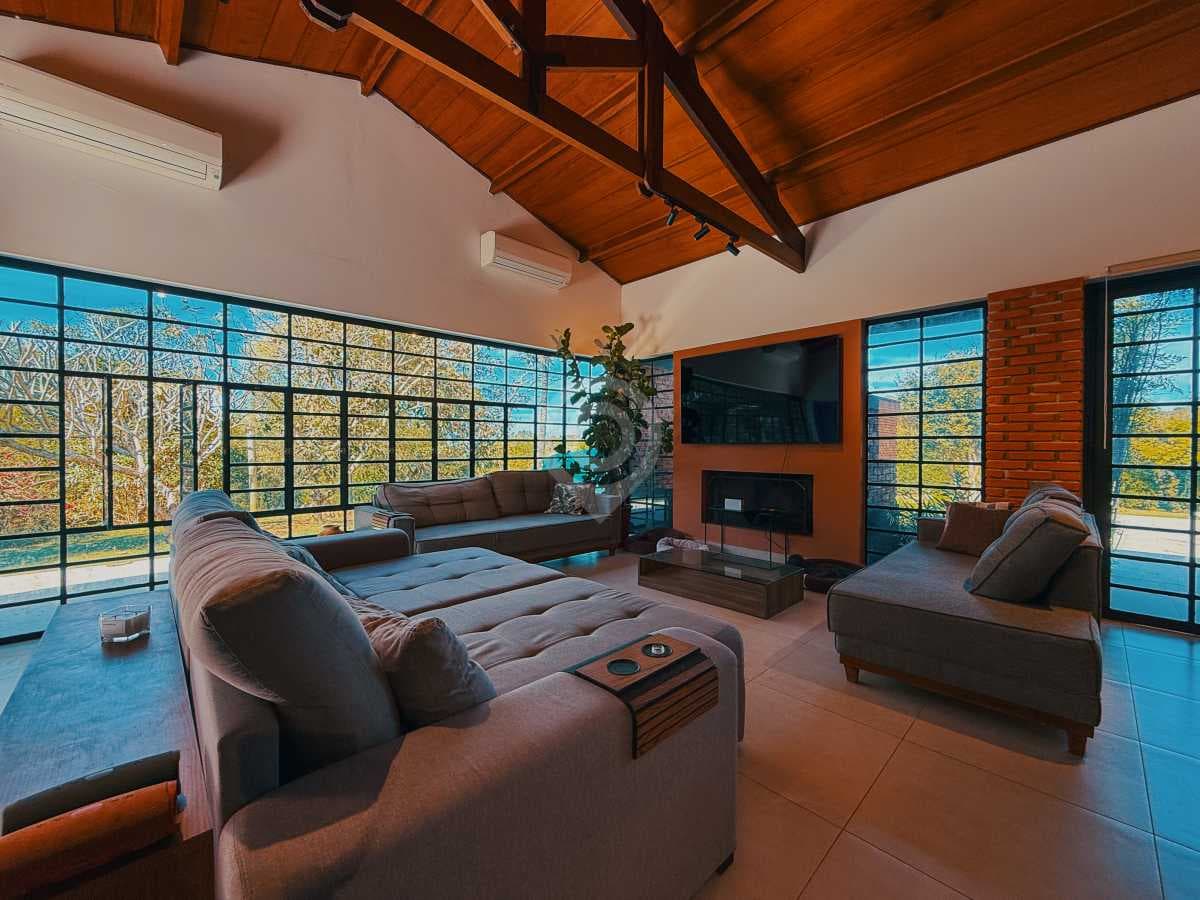 Casa em Condomínio com 3 suítes no Condomínio Itaembu — foto 3