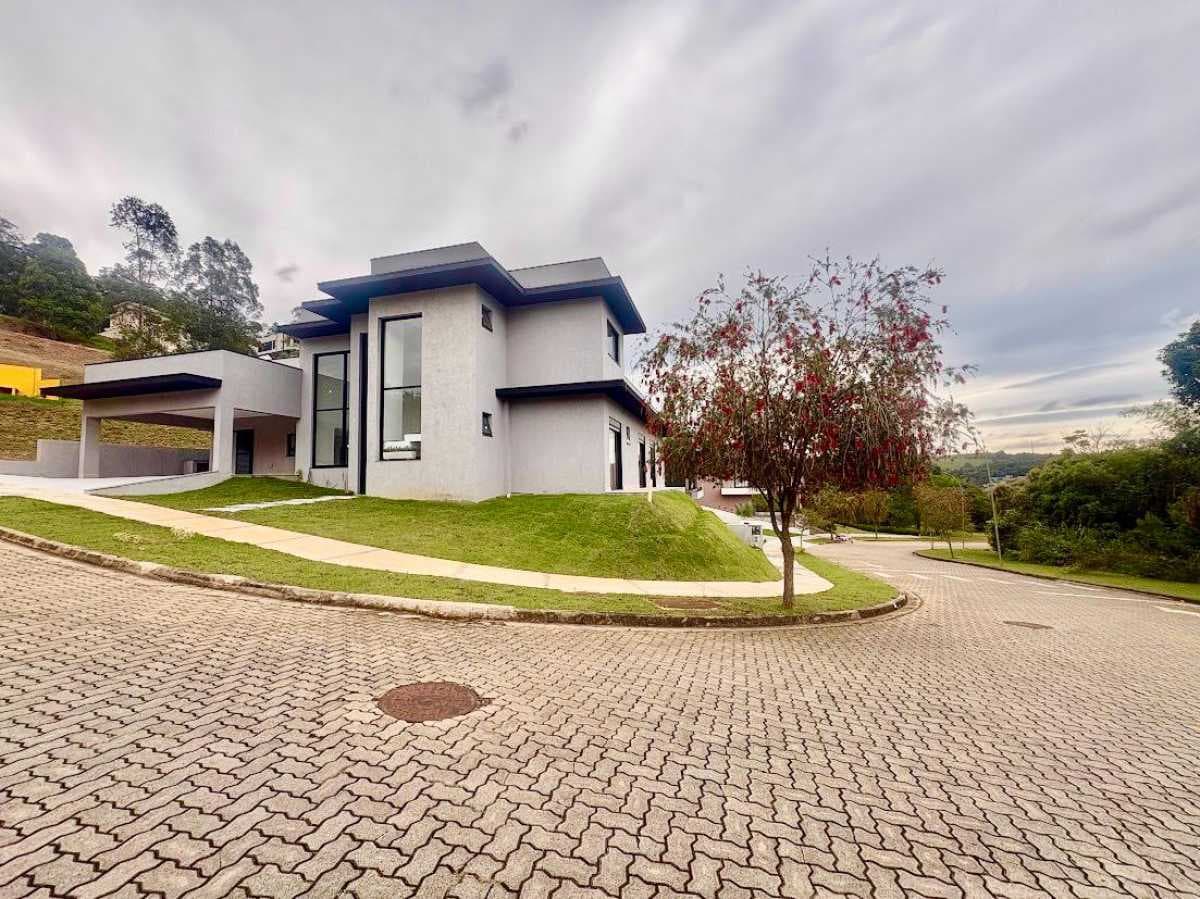Casa em Condomínio com 4 suítes no Condomínio GSP Arts