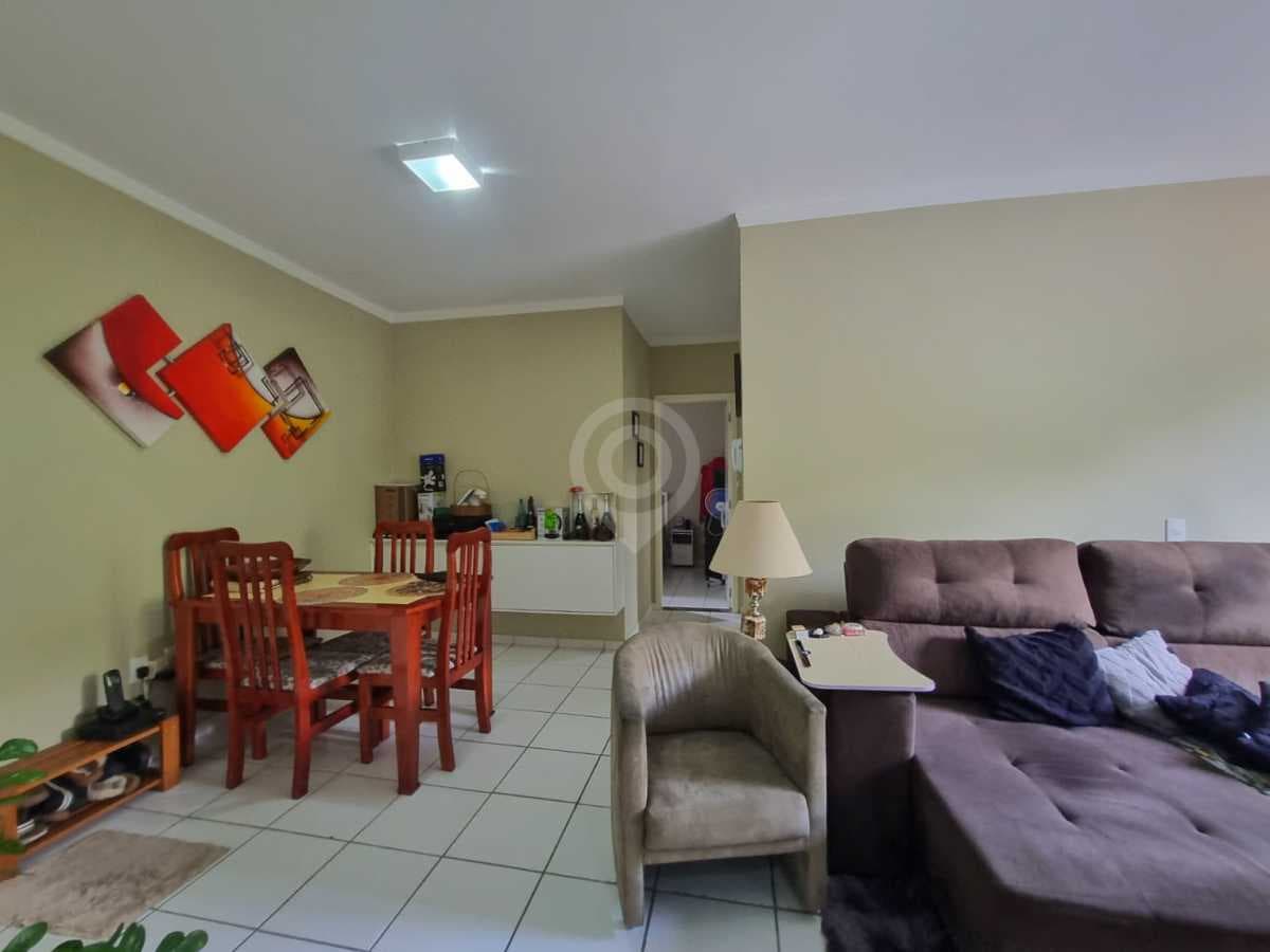 Apartamento com 2 quartos no Edifício Santa Maria