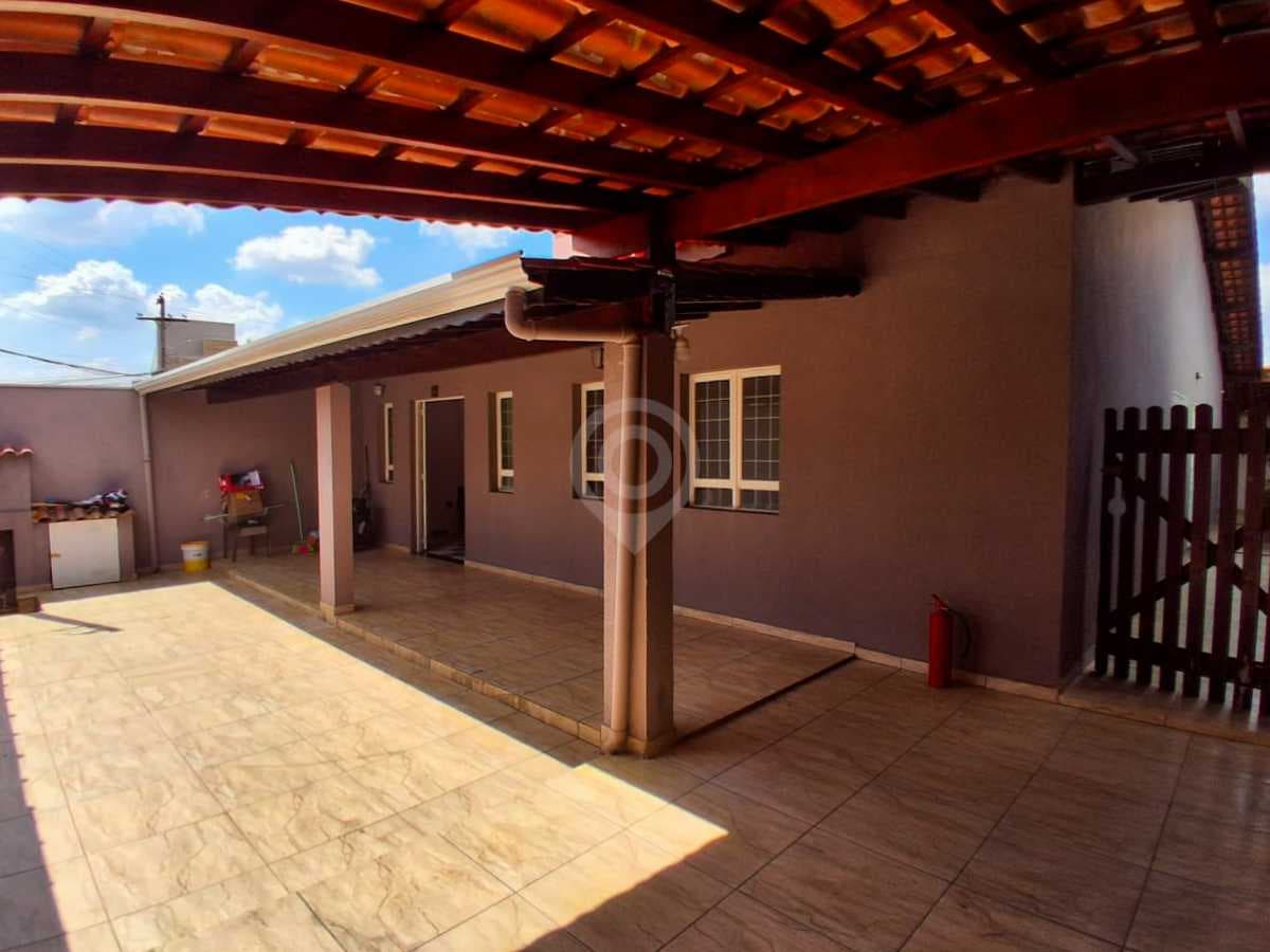 Casa de rua com 1 suíte no Loteamento Itatiba Park