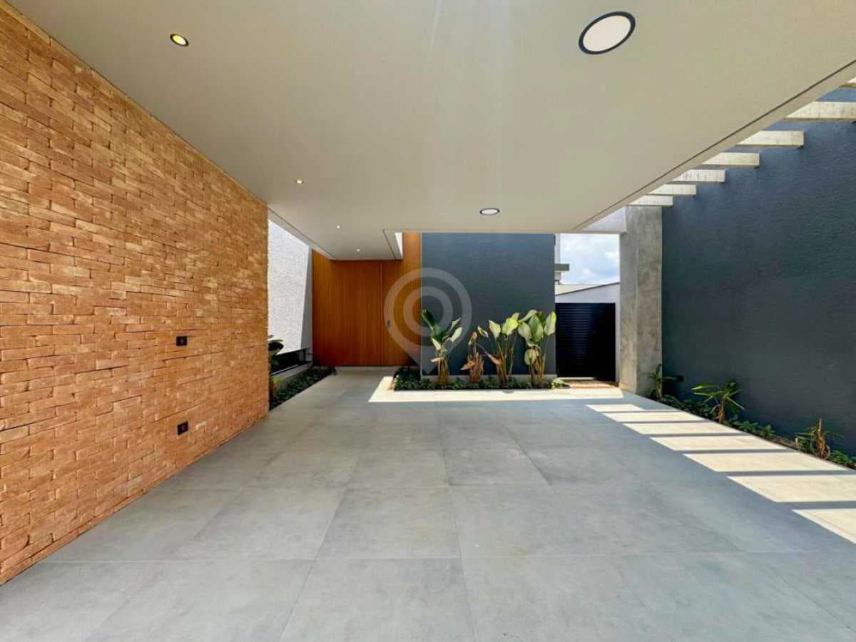 Casa em Condomínio com 3 suítes no Alphaville Itu