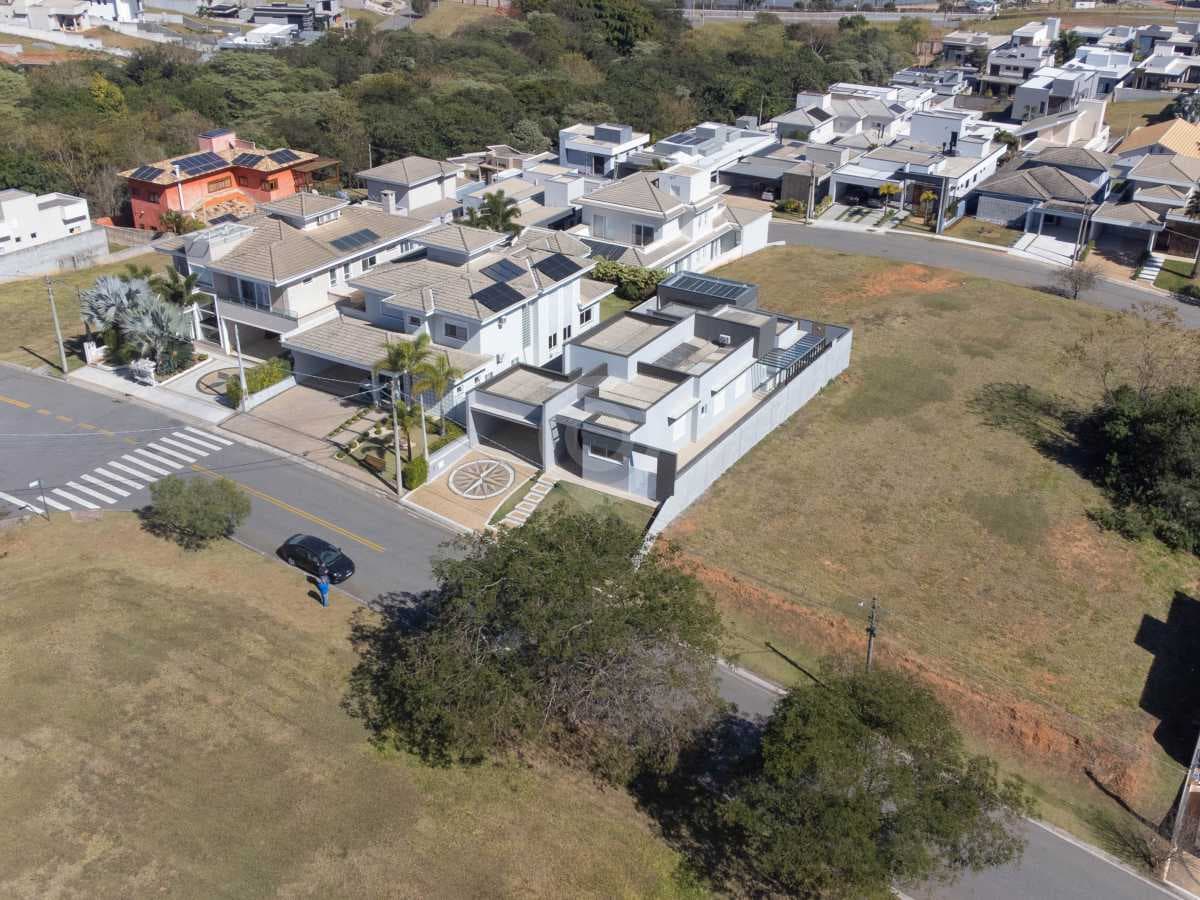 Casa em Condomínio com 3 suítes no Reserva Santa Rosa — foto 3