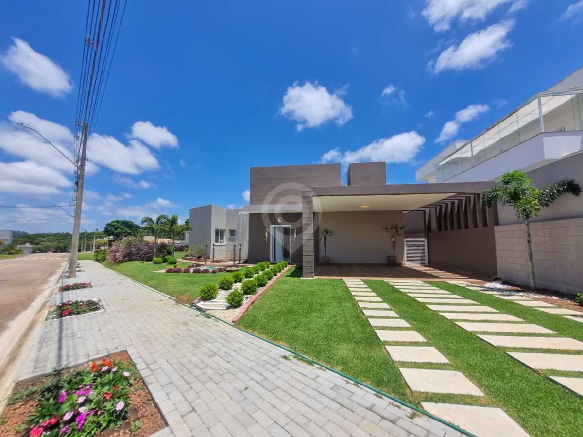 Casa em Condomínio com 3 suítes no Condomínio Bosque Dos Pires