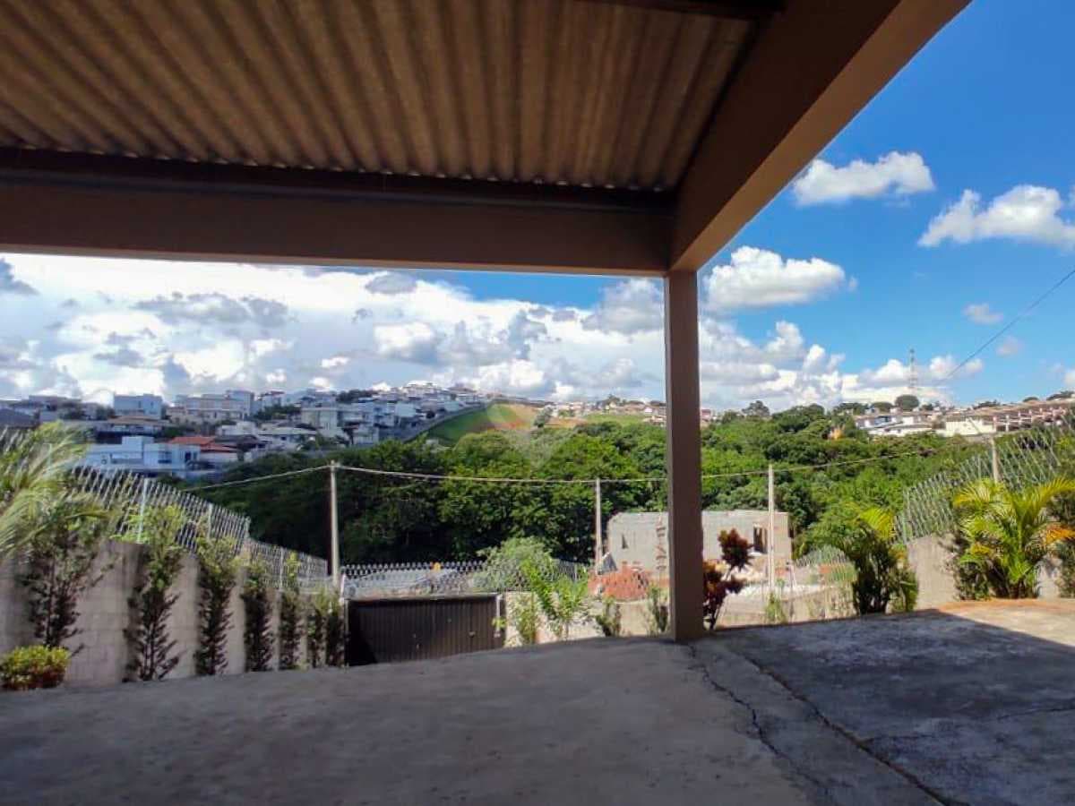 Casa de rua com 1 suíte no Loteamento Quinta Da Boa Vista — foto 2