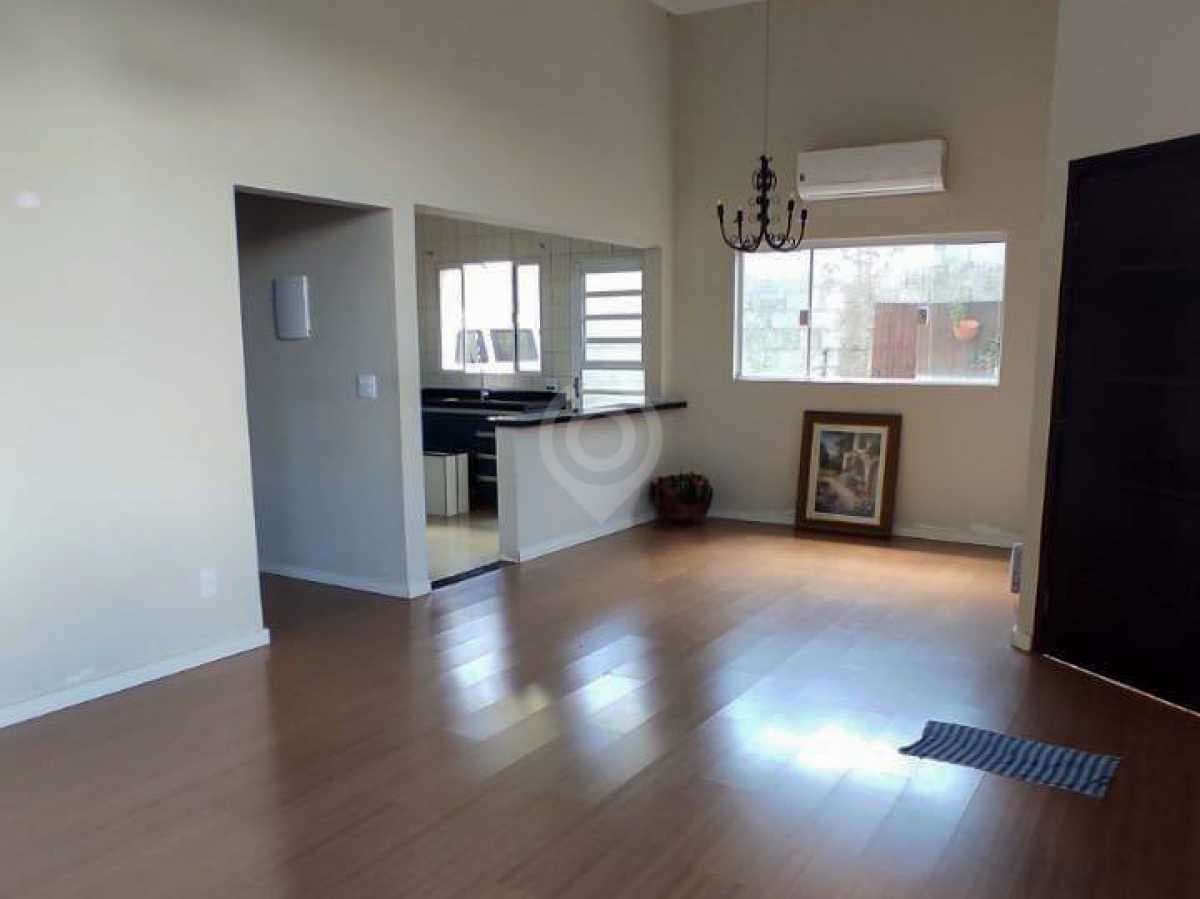 Casa de rua com 1 suíte no Loteamento Quinta Da Boa Vista — foto 3