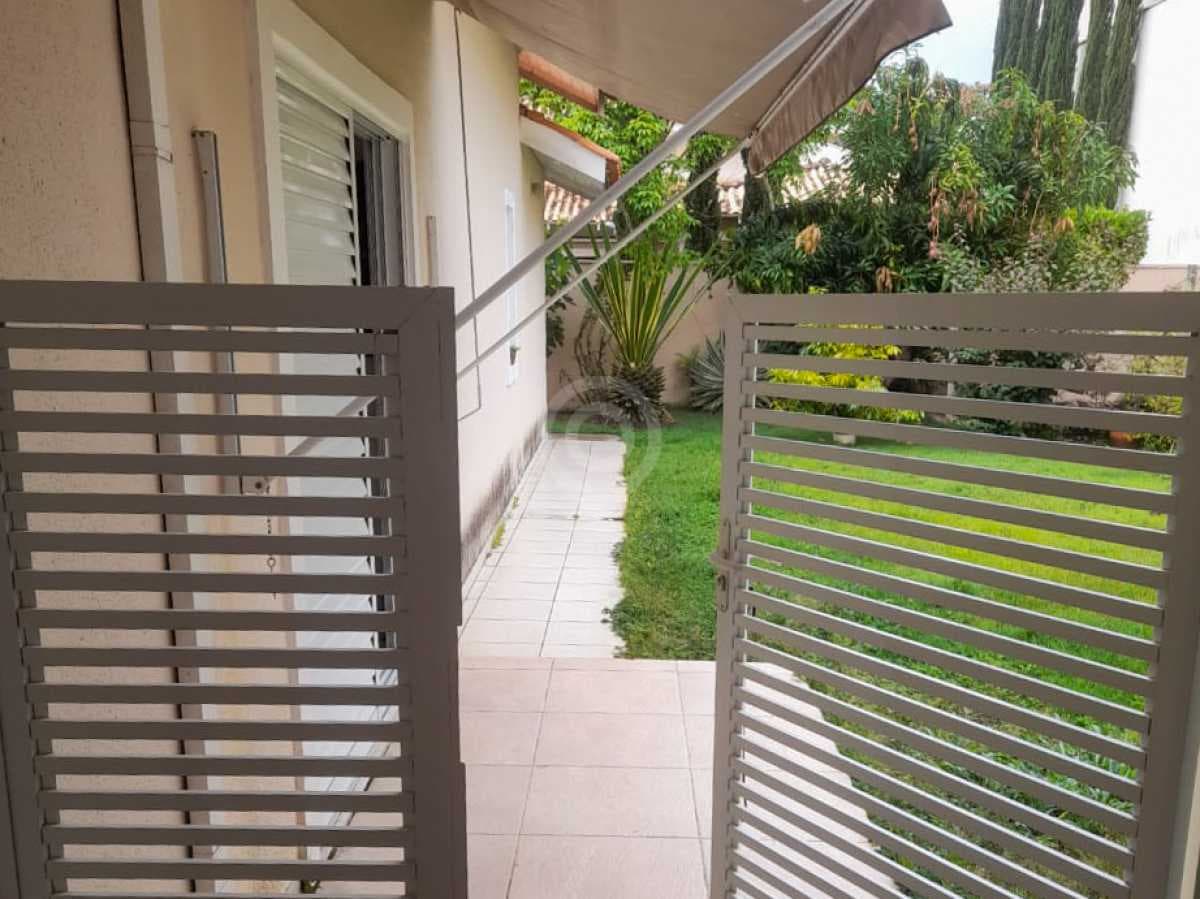 Casa em Condomínio com 2 quartos no Parque das Laranjeiras