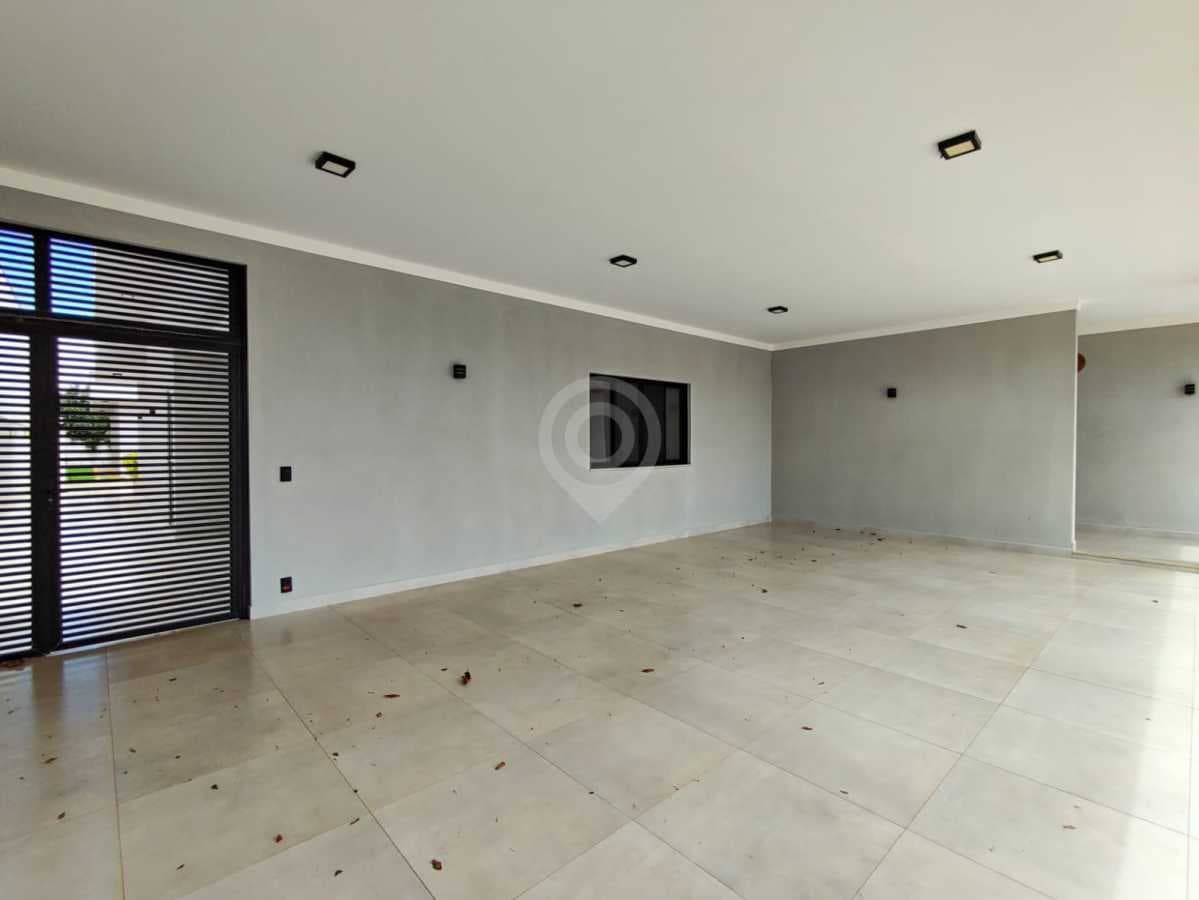 Casa em Condomínio com 4 suítes no Reserva Santa Rosa — foto 2
