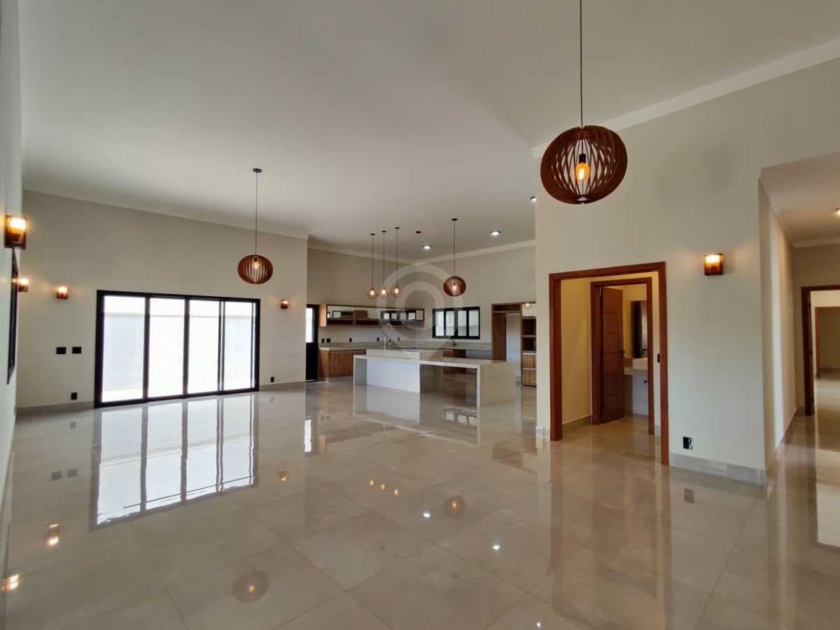 Casa em Condomínio com 4 suítes no Reserva Santa Rosa — foto 3